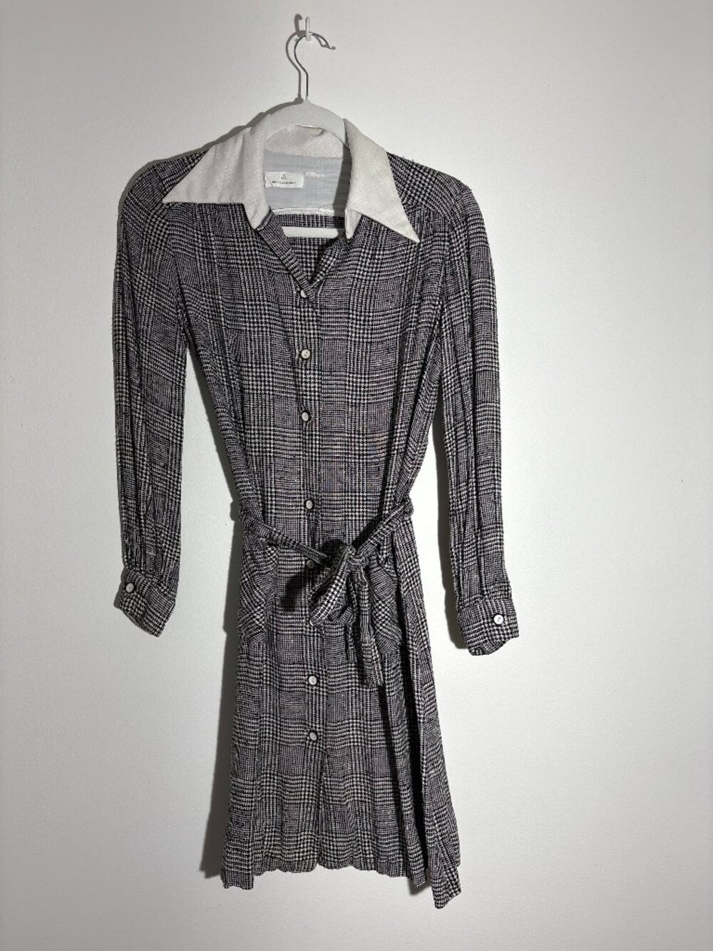 Vintage 70s Glen Plaid Mod Shirt Dress Contrasting Dagger Collar Tie Belt Fits S